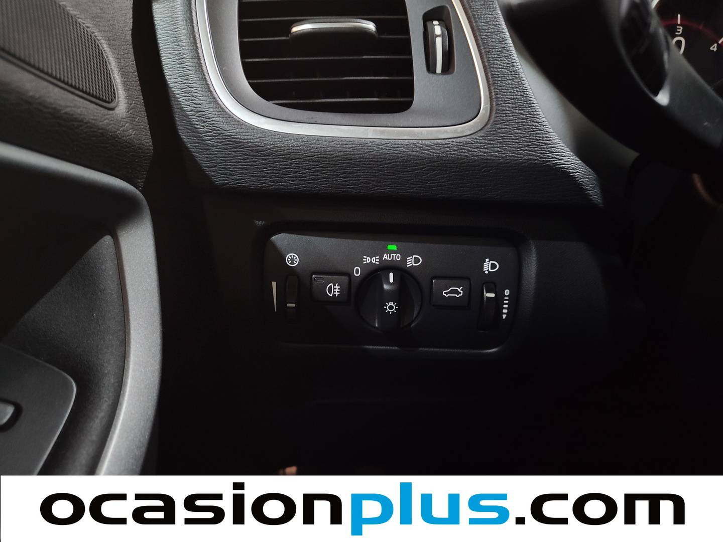 Extras del Volvo V40 Cross Country Volvo V40 Cross Country D2 Cross Country Auto (120 CV)