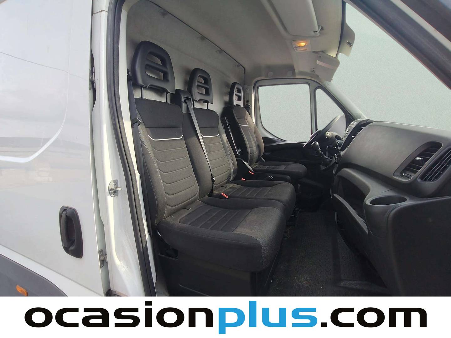 Foto Iveco Daily Iveco Daily Furgon 35 S 16 V 3520L/H2 (156 CV)