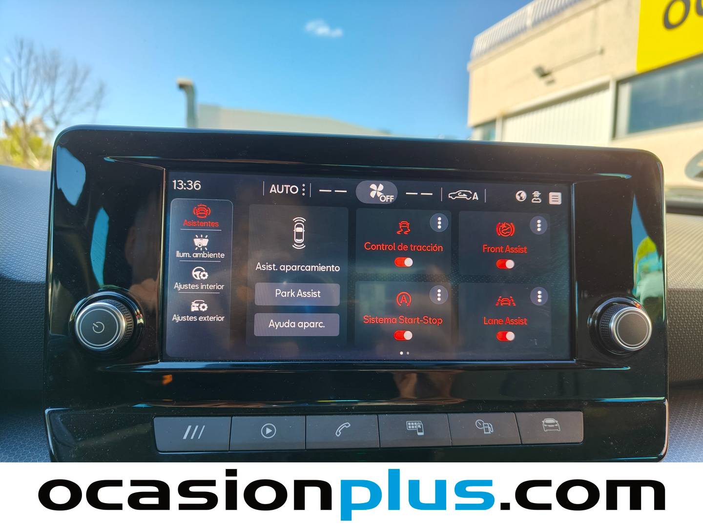 Equipamiento del Seat León Seat León 1.5 TSI S&S Style Go S (130 CV)