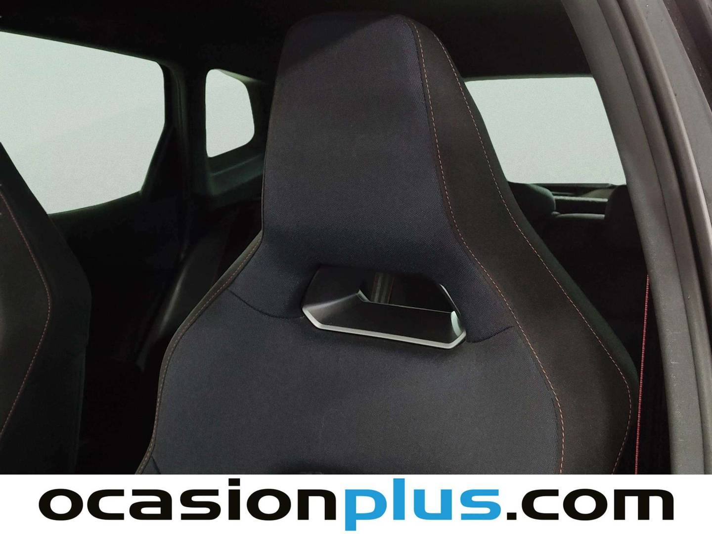 Extras y acabados del Seat Arona Seat Arona 1.5 TSI FR Special Edition DSG (150 CV)