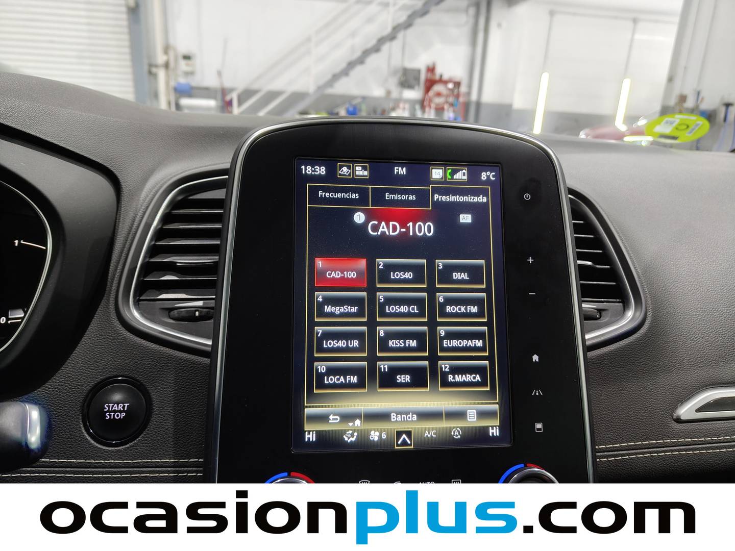 Foto Renault Scénic Renault Scenic Zen TCe (160 CV) GPF EDC