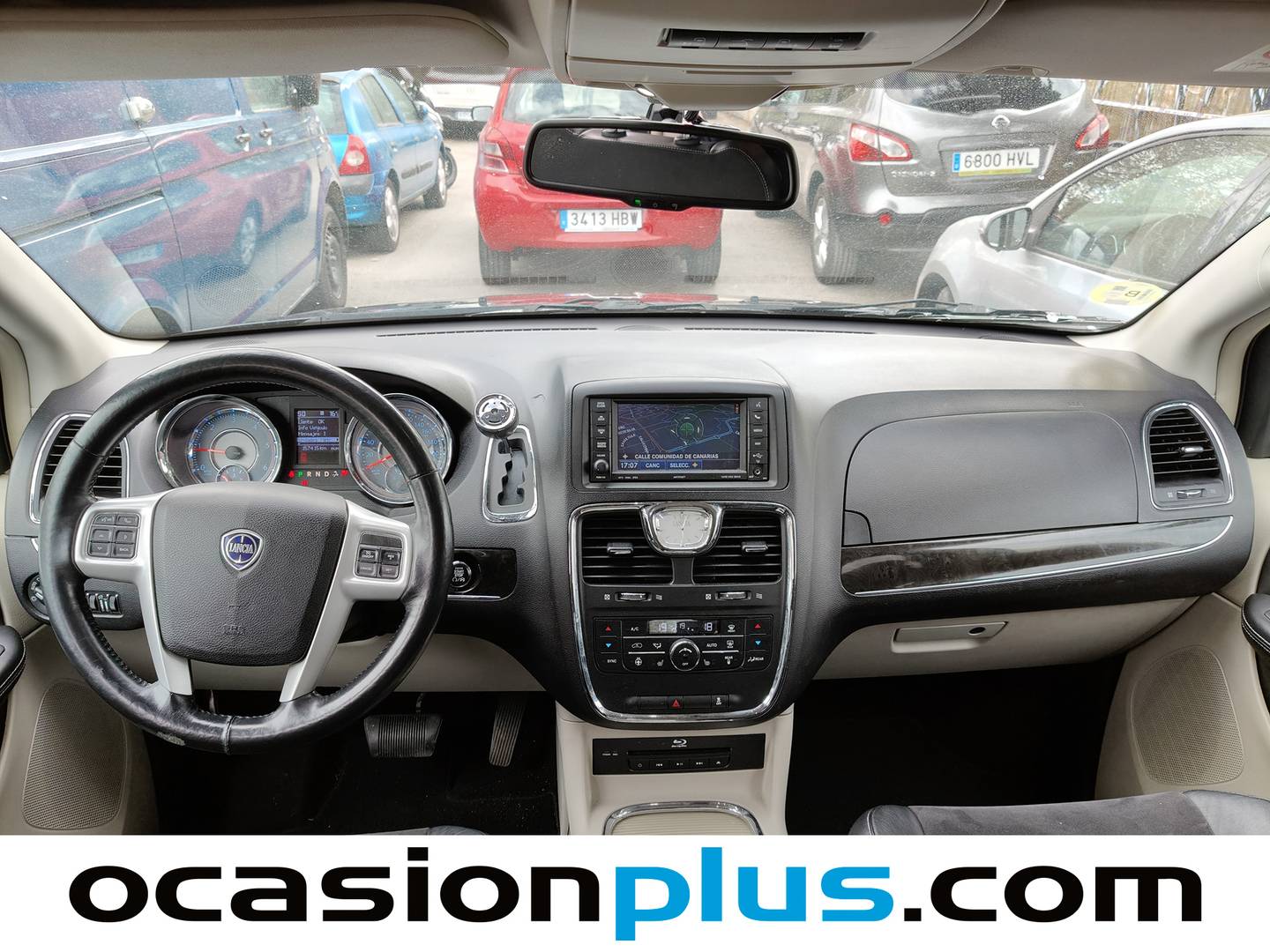 Lancia Voyager Lancia Voyager 2.8 CRD PLATINUM  (177 CV) 7 Plazas de ocasión
