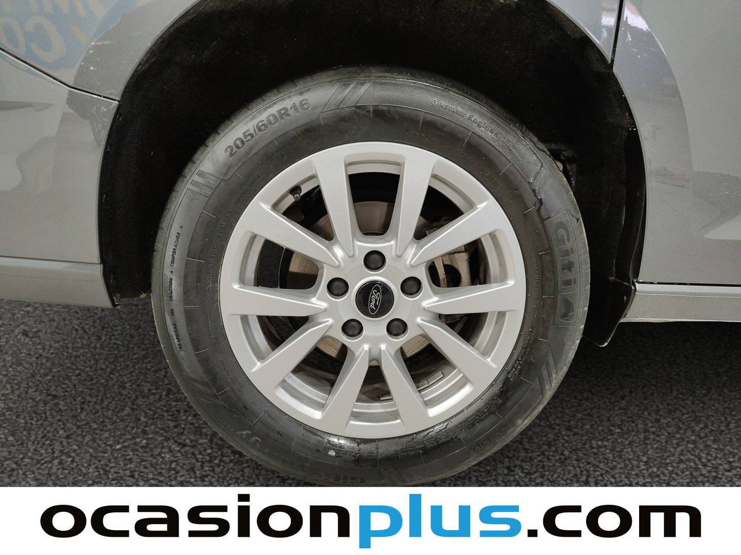 Foto Ford Grand Tourneo Connect Ford Grand Tourneo Connect 1.5 Ecoboost Titanium Auto (114 CV)