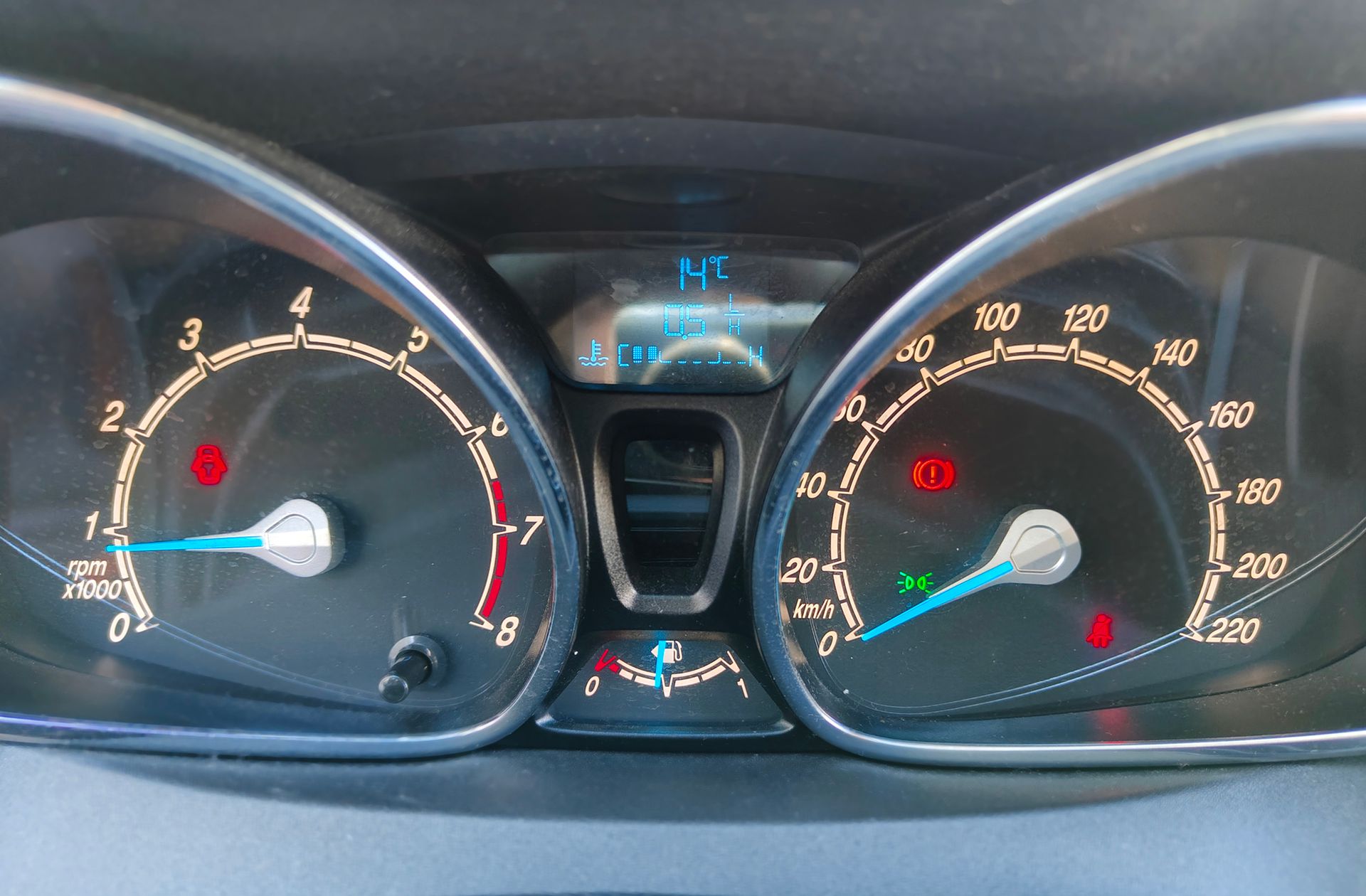 Ford Fiesta 1.0 EcoBoost Trend - foto 18