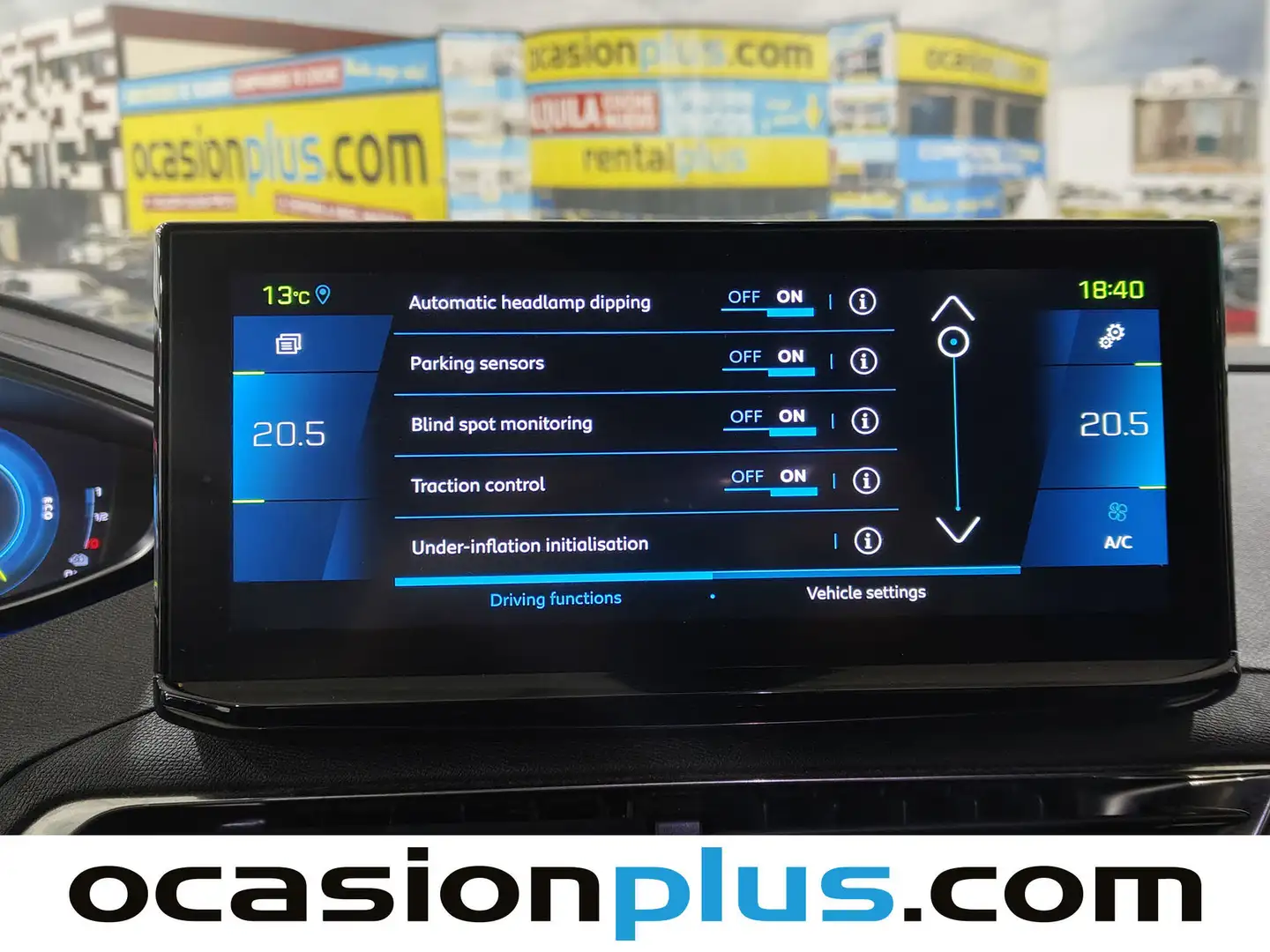 Foto Peugeot 3008 Hybrid Peugeot 3008 Hybrid 300 Allure Pack e-EAT8 (300 CV)