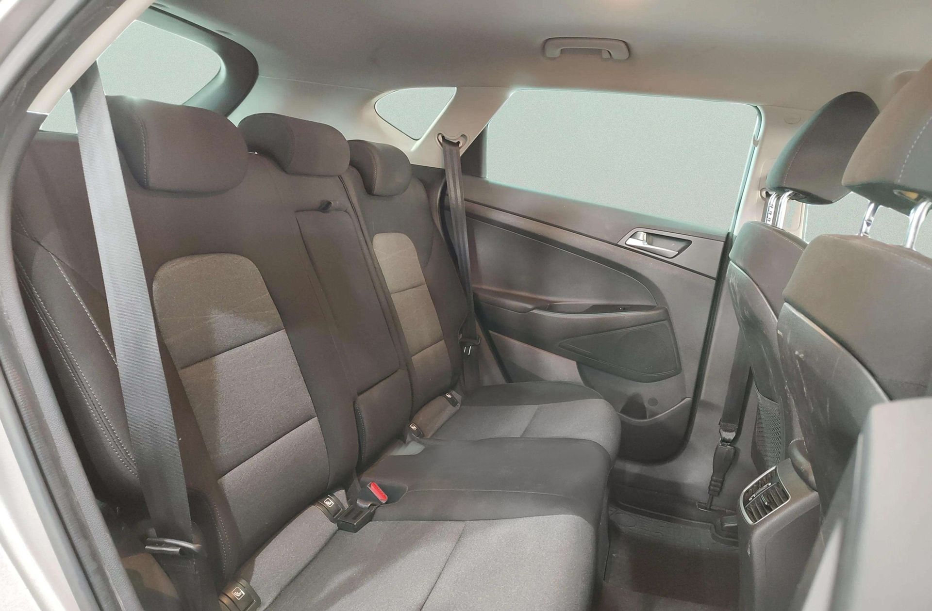 Hyundai Tucson 1.6 GDI BE Klass 4x2 - foto 15