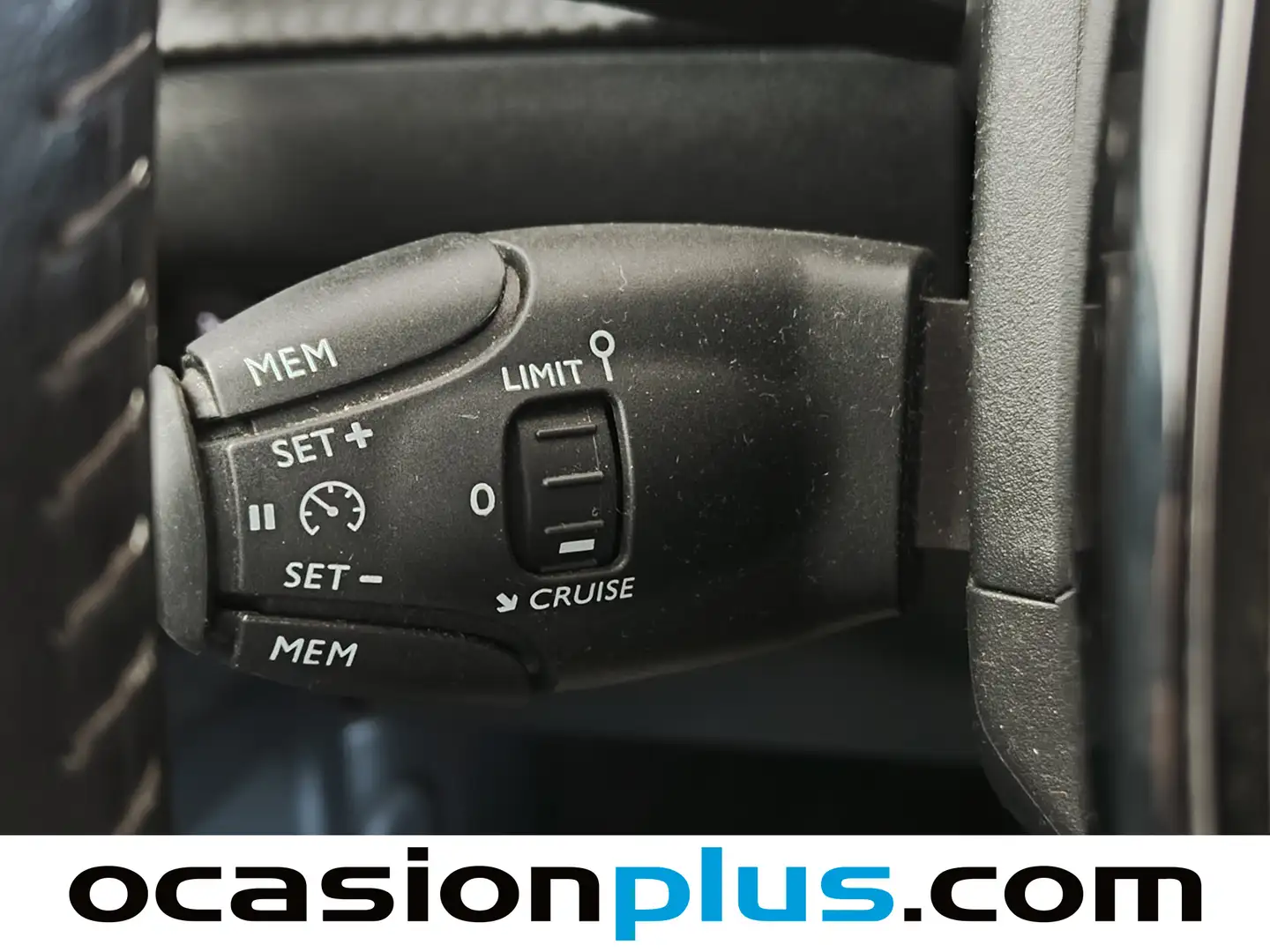 Foto Peugeot 2008 Peugeot 2008 PureTech 130 S&S Allure Pack  (130 CV)