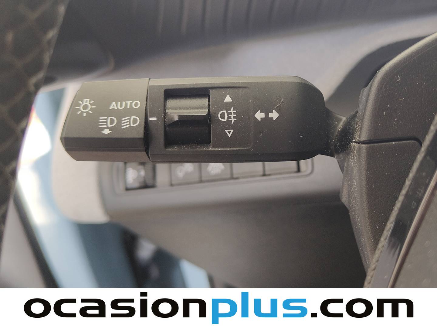 Accesorios del Citroën C3 Aircross Citroën C3 Aircross Hybrid 145 Plus e-DCS6 (145 CV)