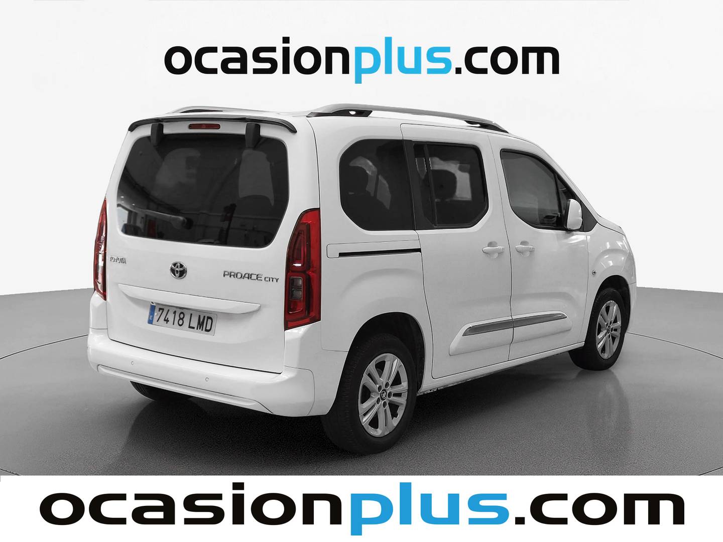 Foto trasera Toyota Proace City Verso Toyota Proace City Verso 1.2 Family Advance Auto L1 5 Plazas (131 CV) izquierda