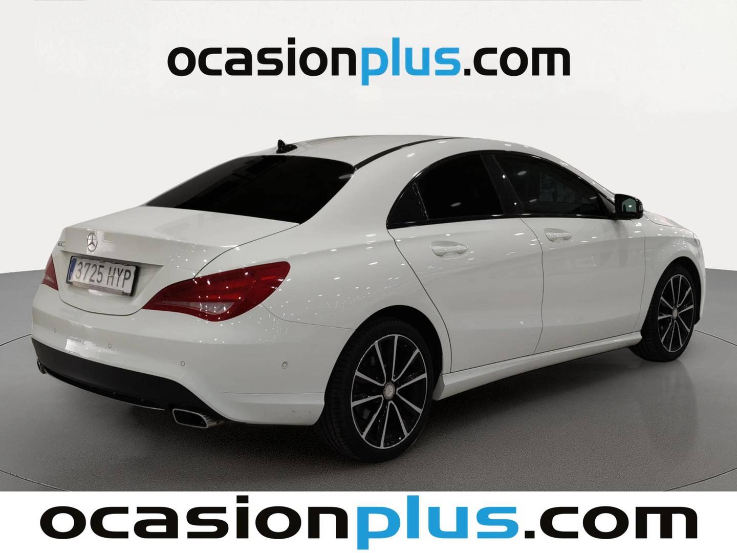 Foto trasera Mercedes CLA Mercedes CLA CLA 200 (156 CV) derecha