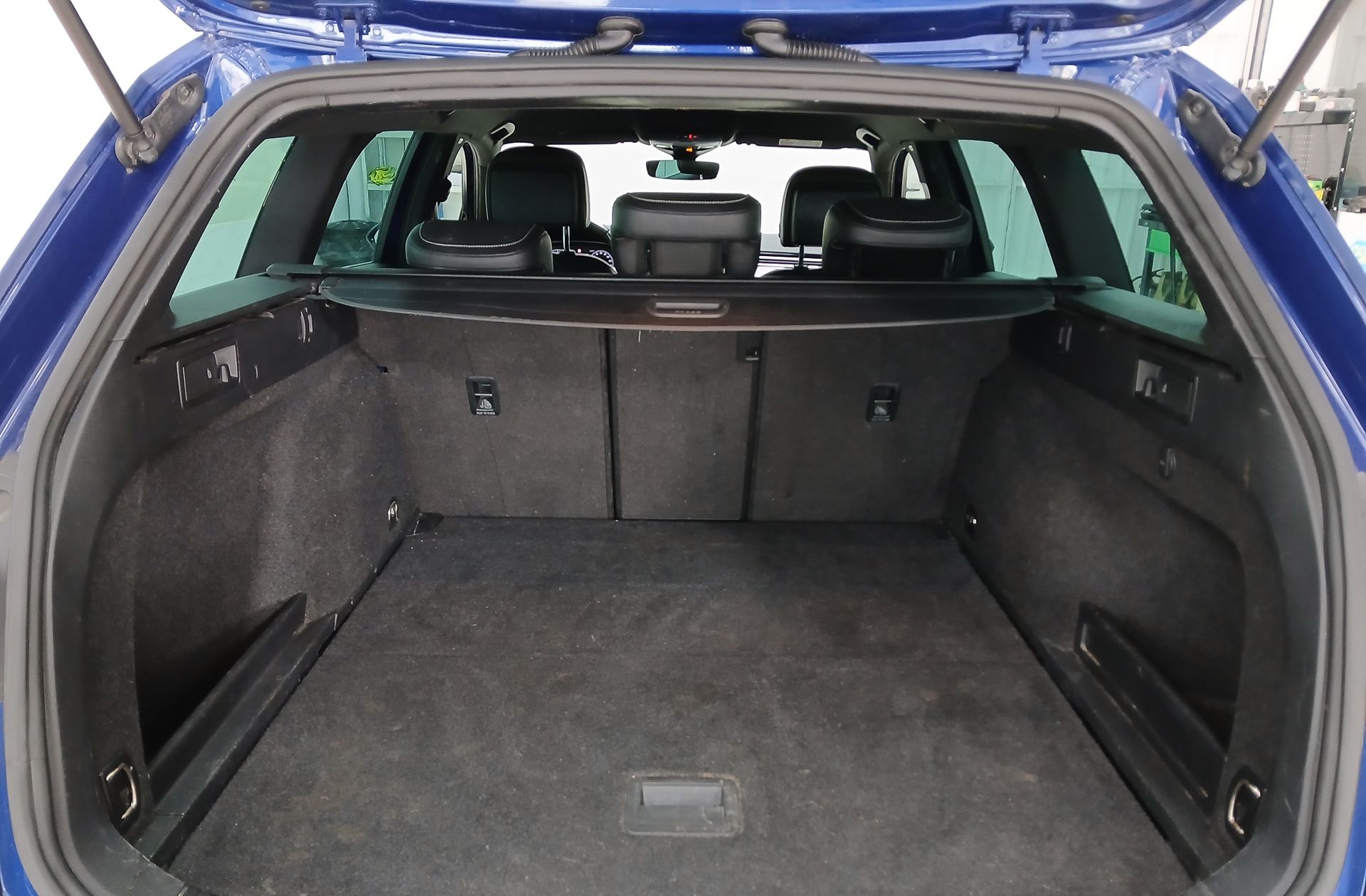 Volkswagen Passat Variant R-Line 2.0 TDI DSG - foto 19