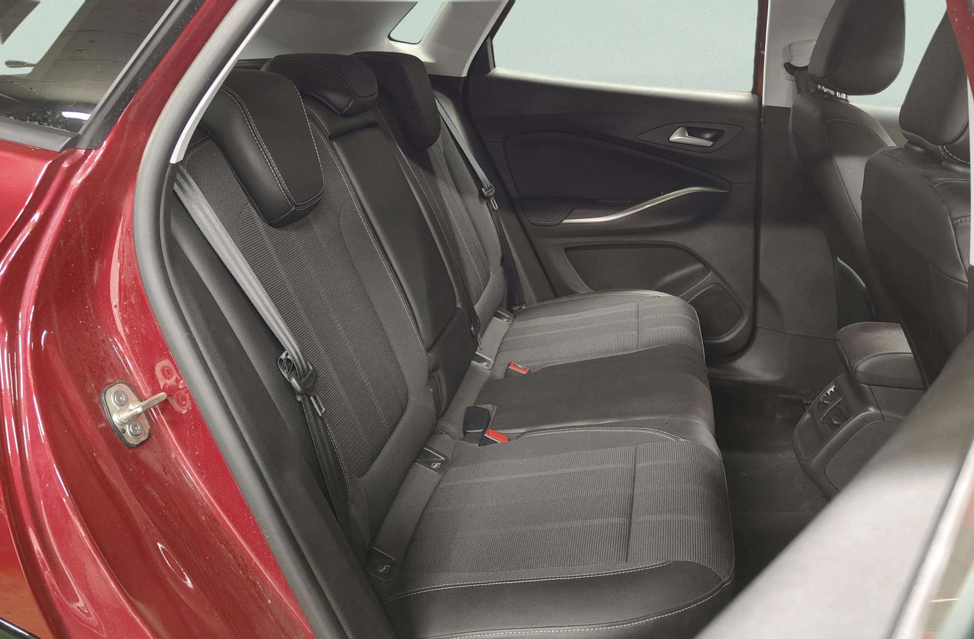 Opel Grandland 1.2 Turbo XHT GS - foto 15