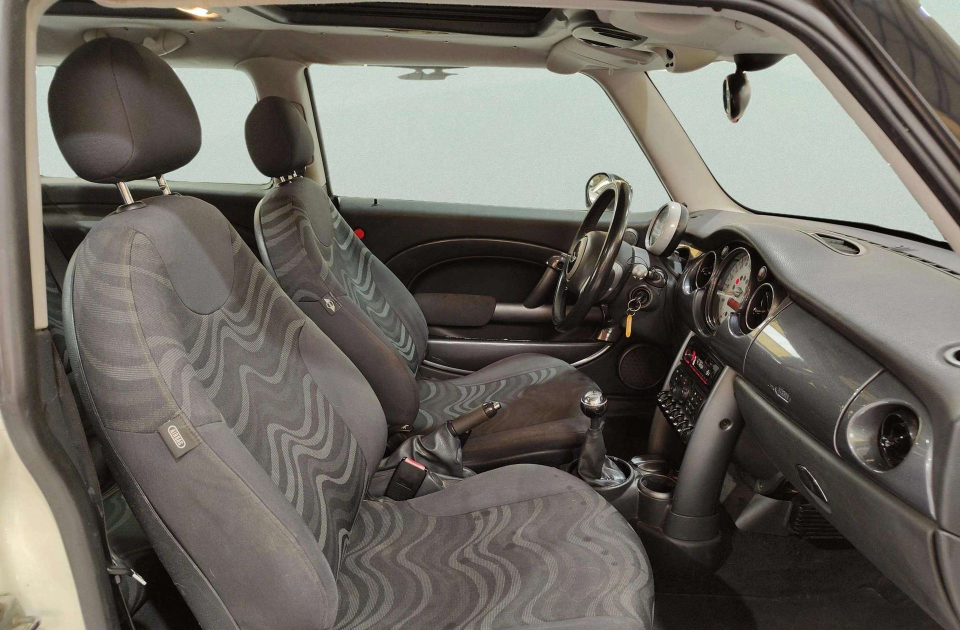 MINI Cooper One D - foto 17