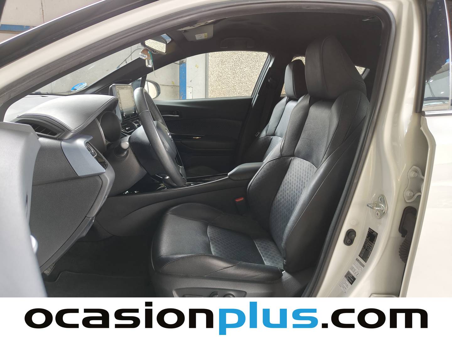 Foto asientos delanteros Toyota C-HR Toyota C-HR 180H Advance Luxury (184 CV)