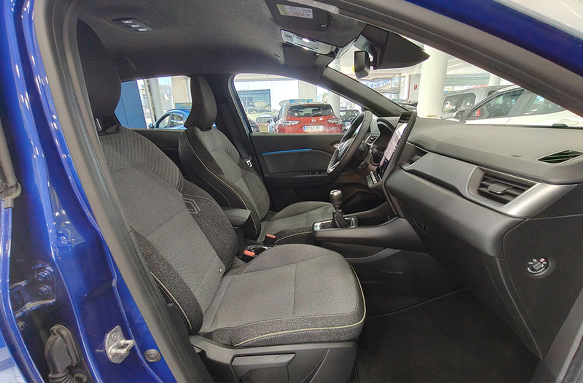 Renault Captur Techno TCe mild hybrid - foto 17