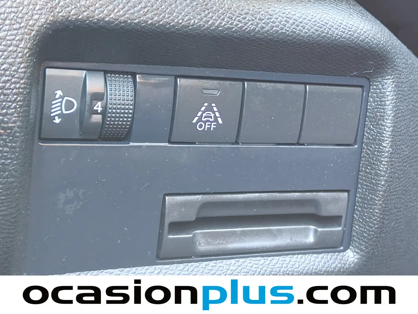 Foto Citroën C5 Aircross Citroen C5 Aircross PureTech 130 S&S Plus (131 CV)