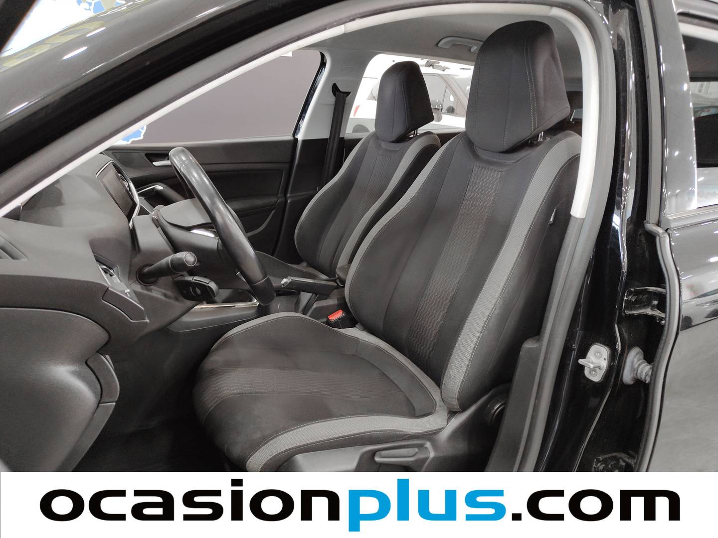Foto asientos delanteros Peugeot 308 Peugeot 308 BlueHDi 120 Style (120 CV)