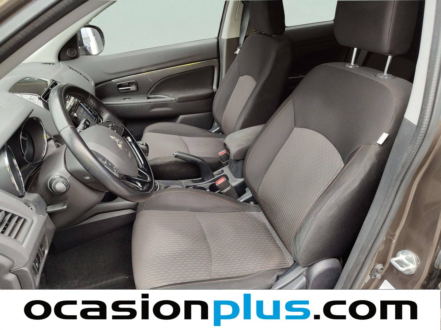 Foto asientos delanteros Mitsubishi ASX Mitsubishi ASX 160 DI-D Motion (114 CV)