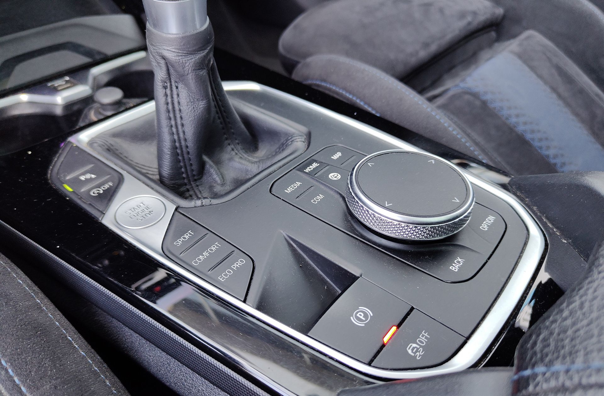 BMW Serie 1 118d Pack M - foto 10