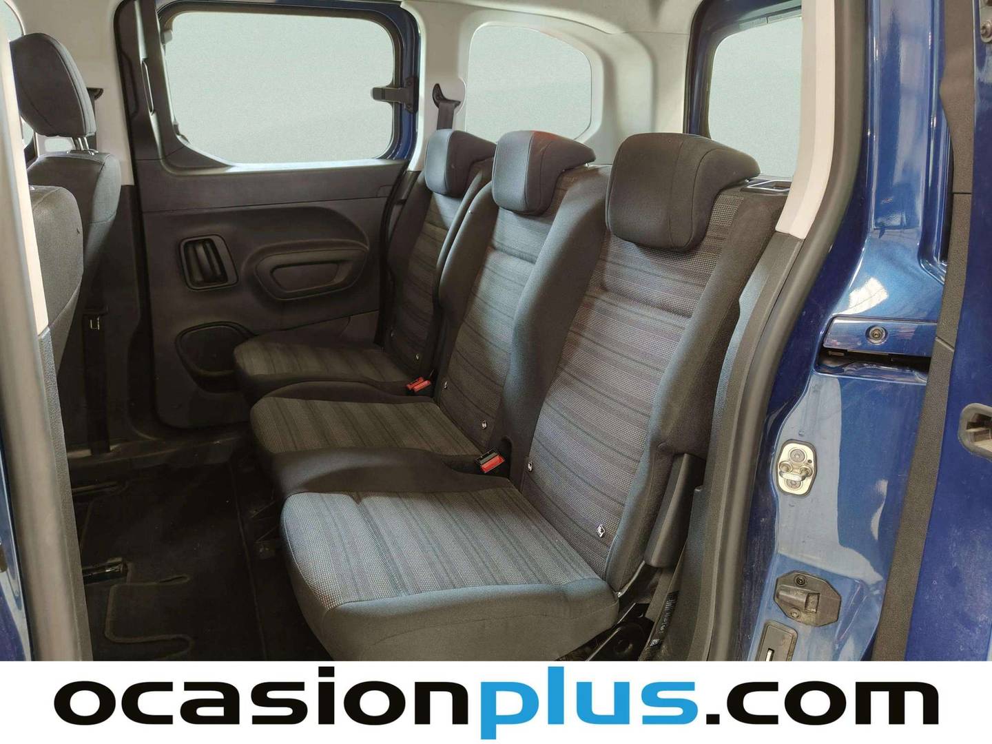 Foto asientos traseros Opel Combo Life Opel Combo Life 1.5 TD S&S Edition Plus L (131 CV)