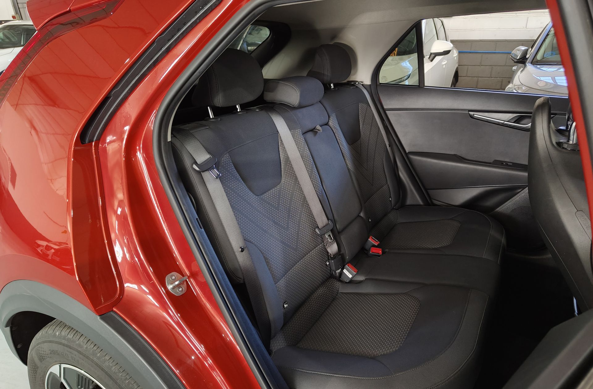 Kia Niro 1.6 GDi PHEV Híbrido Concept - foto 15
