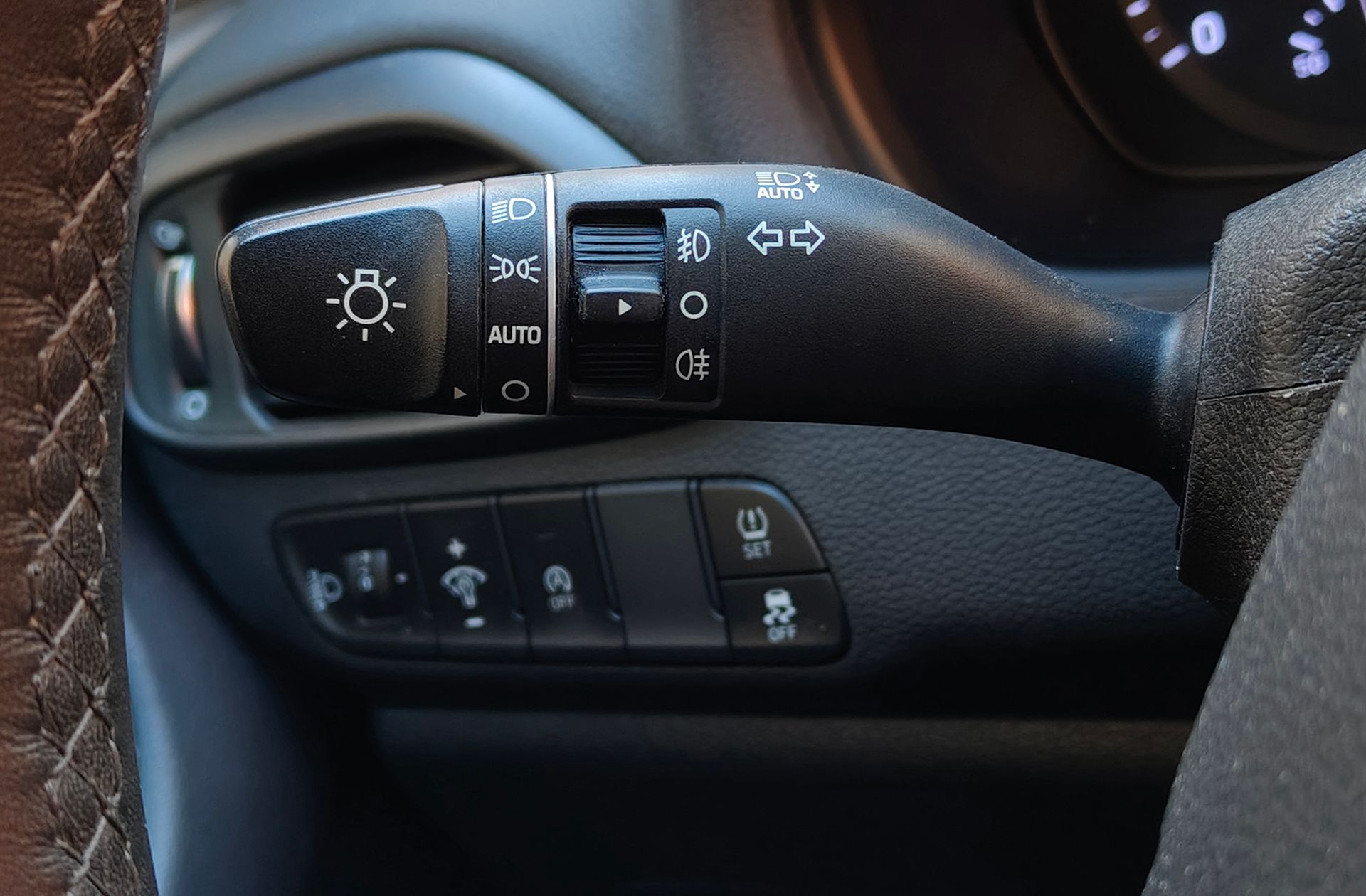 Hyundai i30 1.5 DPI Klass SLX - foto 23