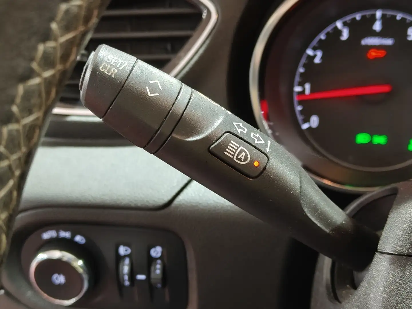 Foto Opel Grandland X Opel Grandland X 1.2 Turbo S&S ecoTEC Excellence (130 CV)