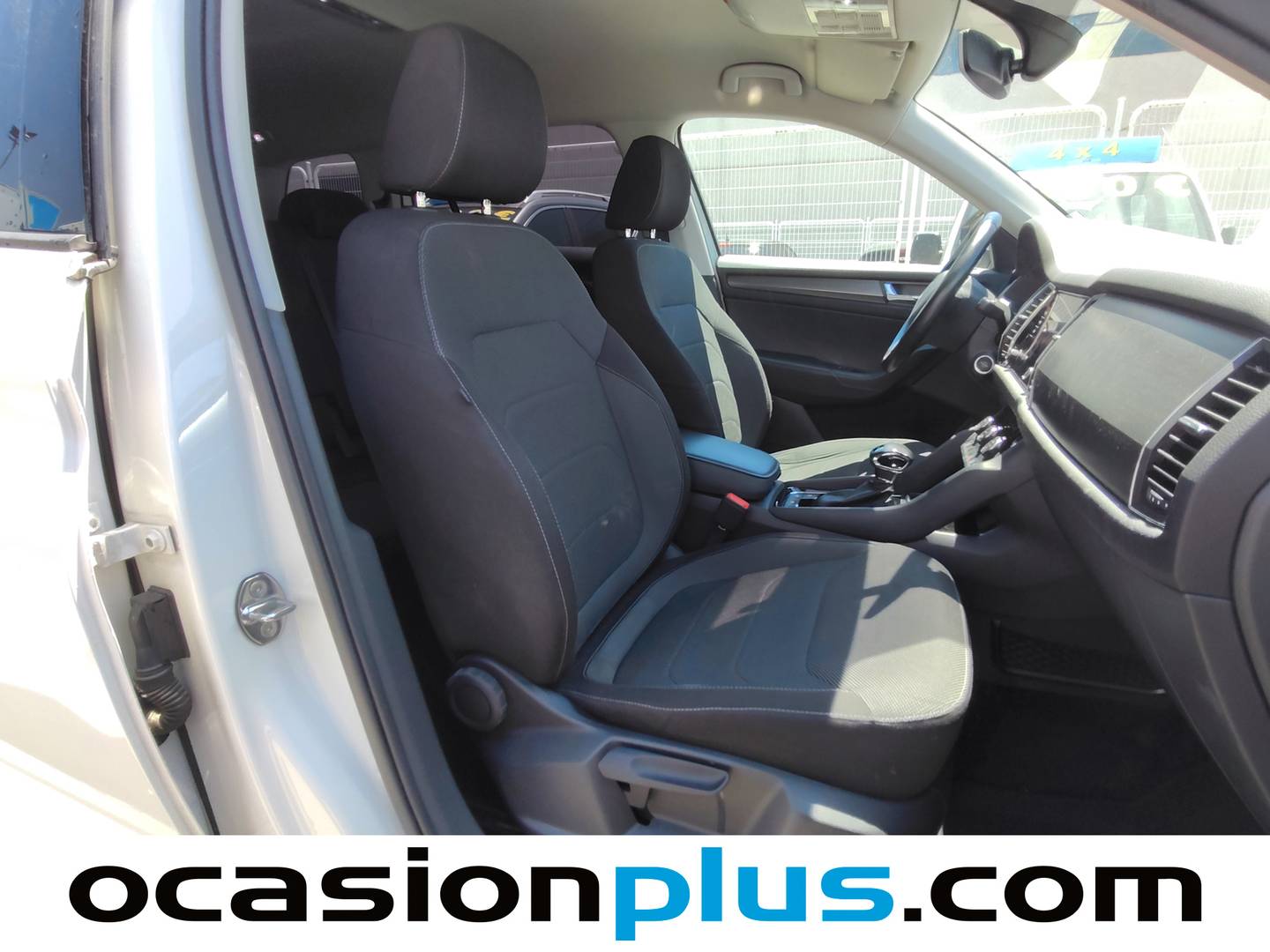 Skoda Kodiaq Skoda Kodiaq 2.0 TDI Ambition 4x2 DSG (150 CV) 7 Plazas de segunda mano