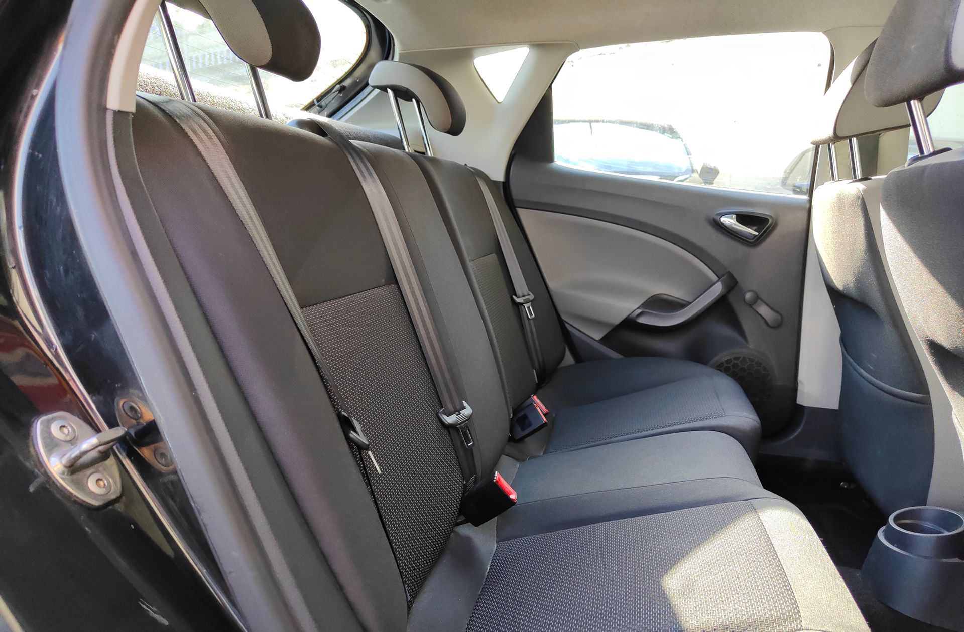 SEAT Ibiza 1.2 TSI Reference Plus - foto 13