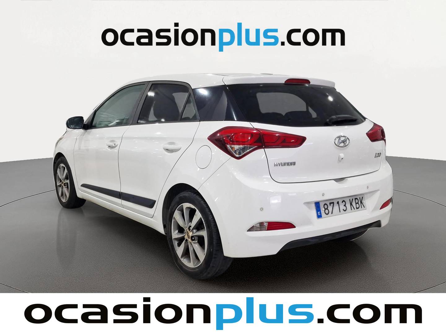 Foto trasera Hyundai i20 Hyundai i20 1.2 MPI Elegant Nav (84 CV) izquierda