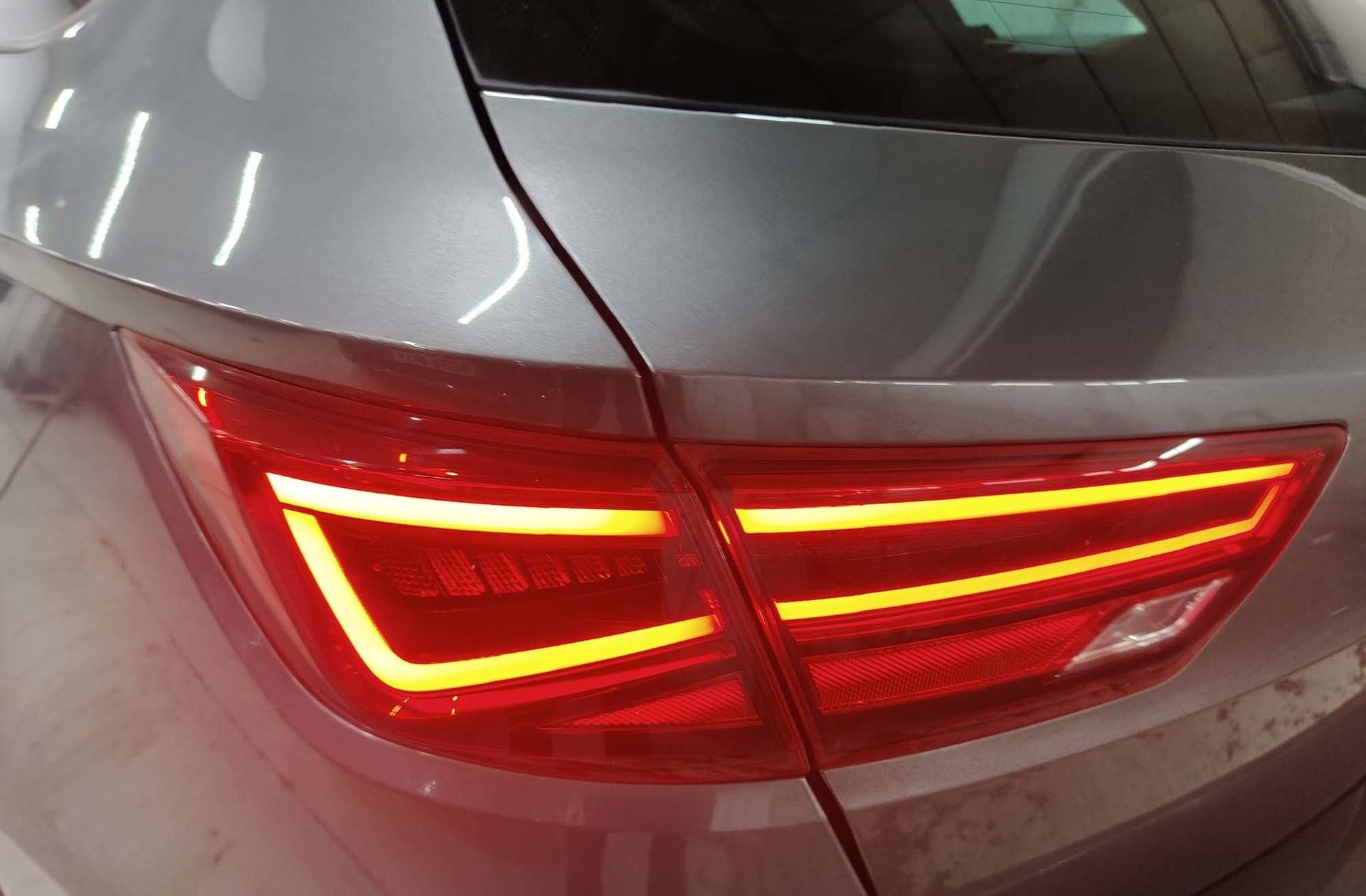 SEAT León ST 2.0 TDI FR - foto 15