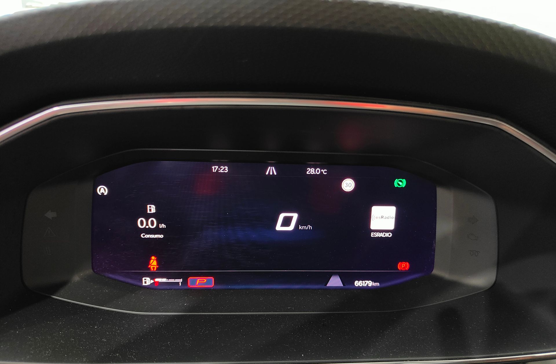SEAT León 1.0 eTSI FR XL DSG - foto 27