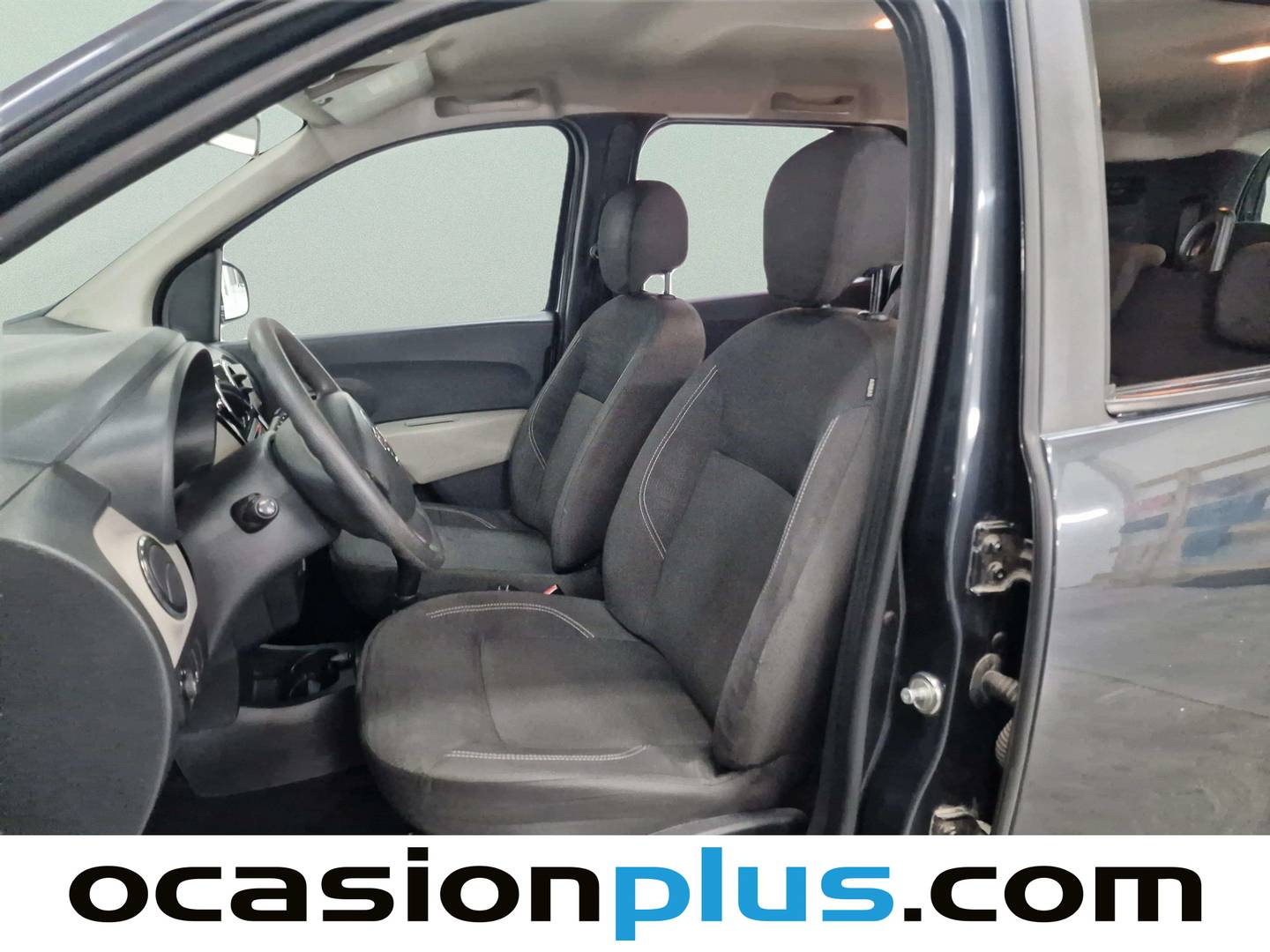 Foto asientos traseros Dacia Lodgy Dacia Lodgy Laureate dCi (90 CV) 7 Plazas