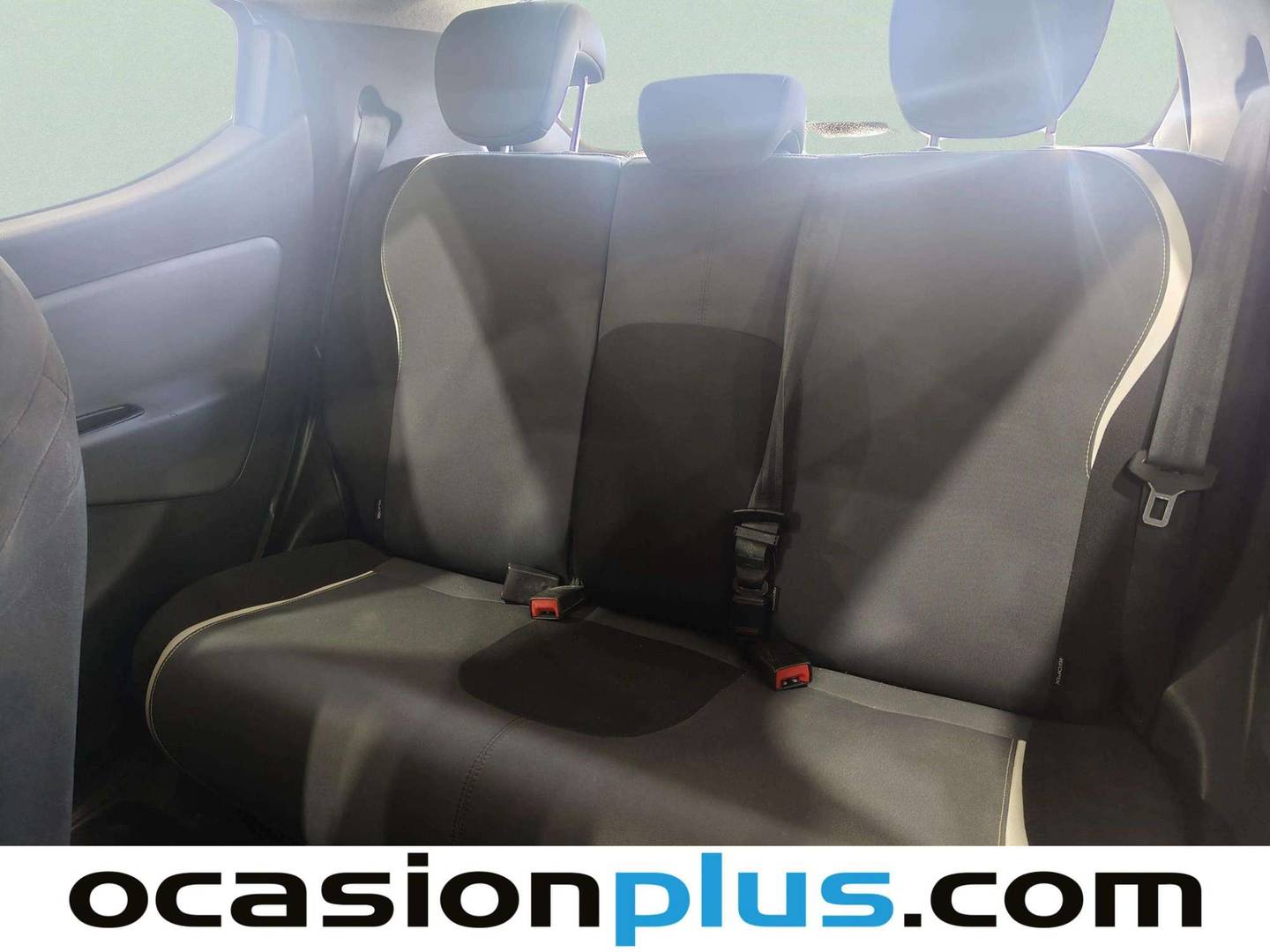 Foto asientos traseros Lancia Ypsilon Lancia Ypsilon 1.2 Silver Evo II (69 CV)