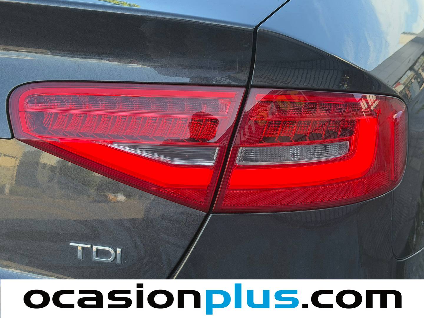 Equipamiento del Audi A4 Audi A4 S line edition 2.0 TDI (150 CV) multitronic