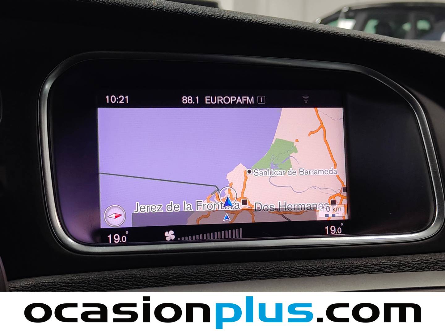Extras y acabados del Volvo V40 Volvo V40 2.0 D Momentum (120 CV)