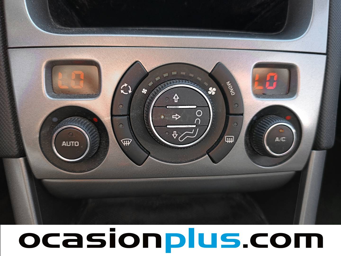 Extras y acabados del Peugeot 308 Peugeot 308 1.6 VTI Sport (120 CV)