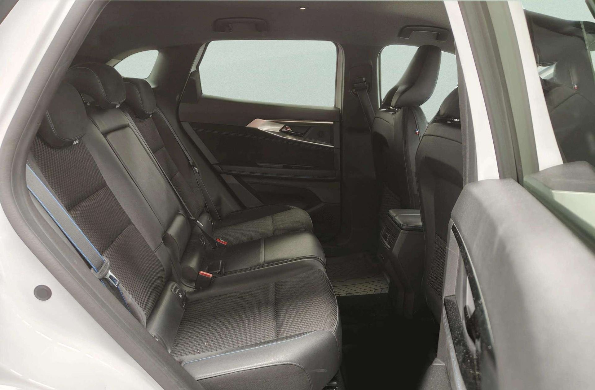 Renault Austral Techno Esprit Alpine E-Tech Full Hybrid - foto 19