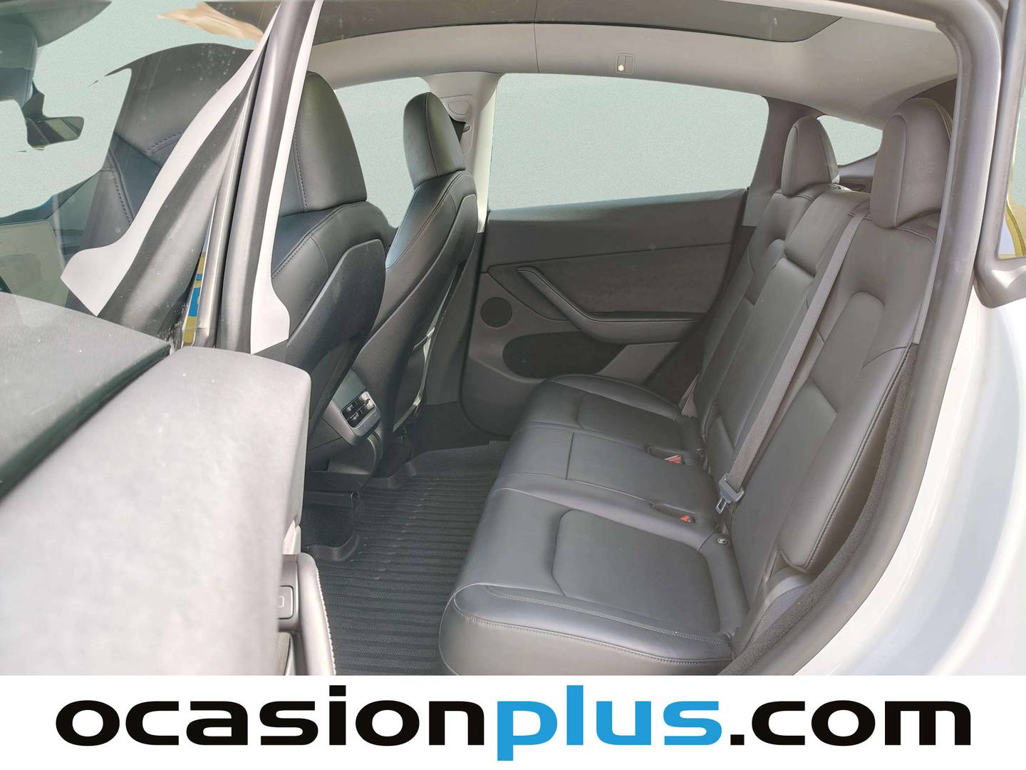 Foto asientos traseros Tesla Model Y Tesla Model Y Tracción Trasera RWD (347 CV)