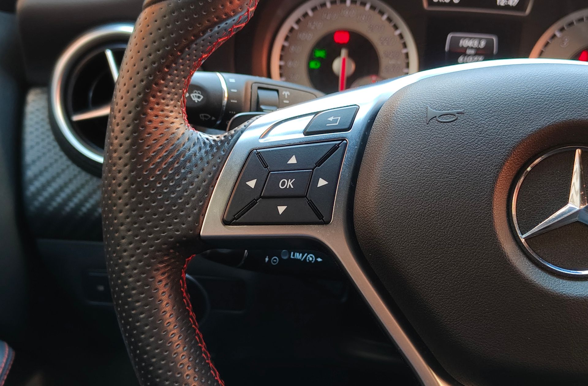 Mercedes-Benz Clase A 200 CDI AMG Line - foto 34