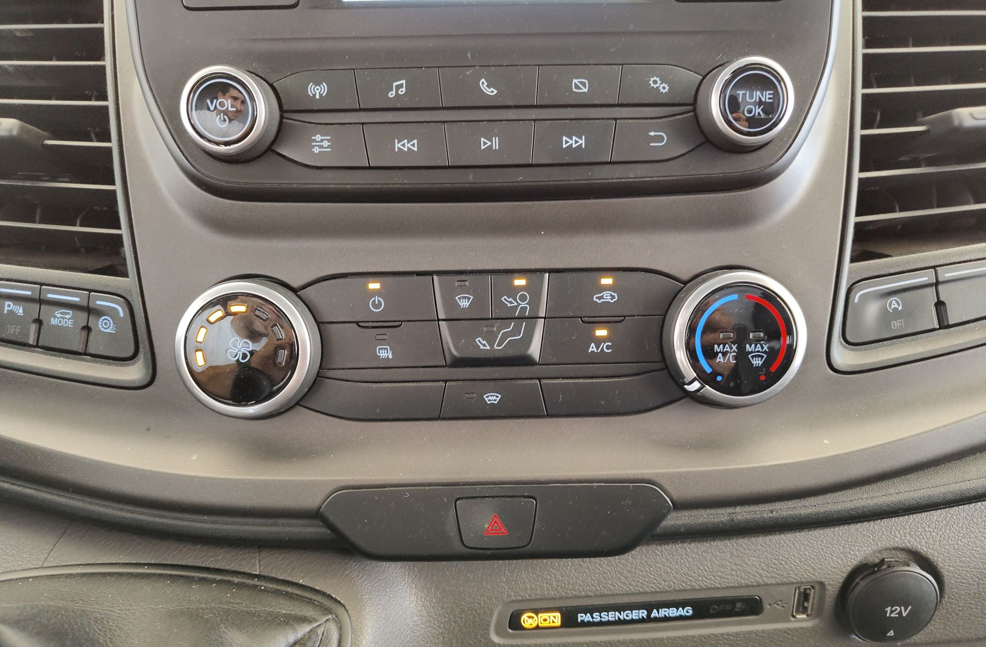Ford Transit 350 L3H2 Trend - foto 25