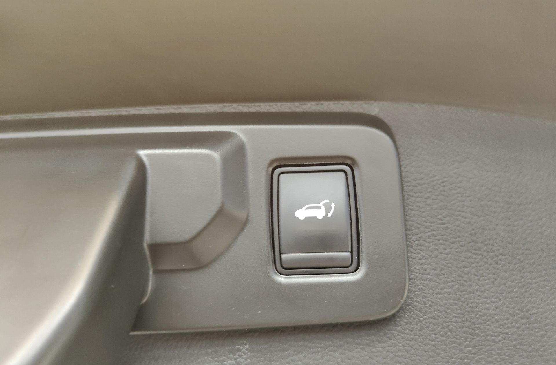 Renault Austral Techno Esprit Alpine Mild Hybrid - foto 17