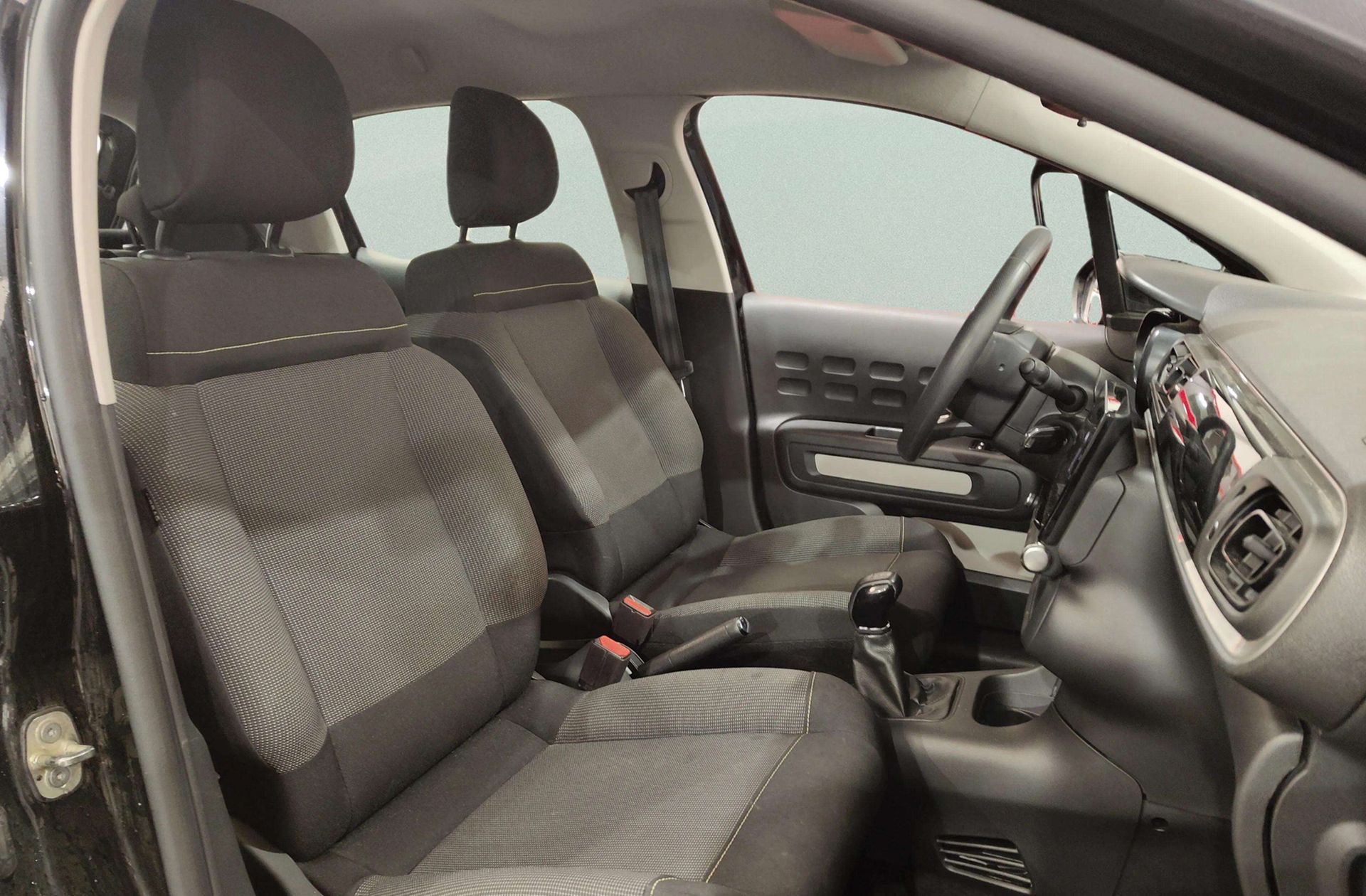 Citroën C3 PureTech 83 Plus - foto 18