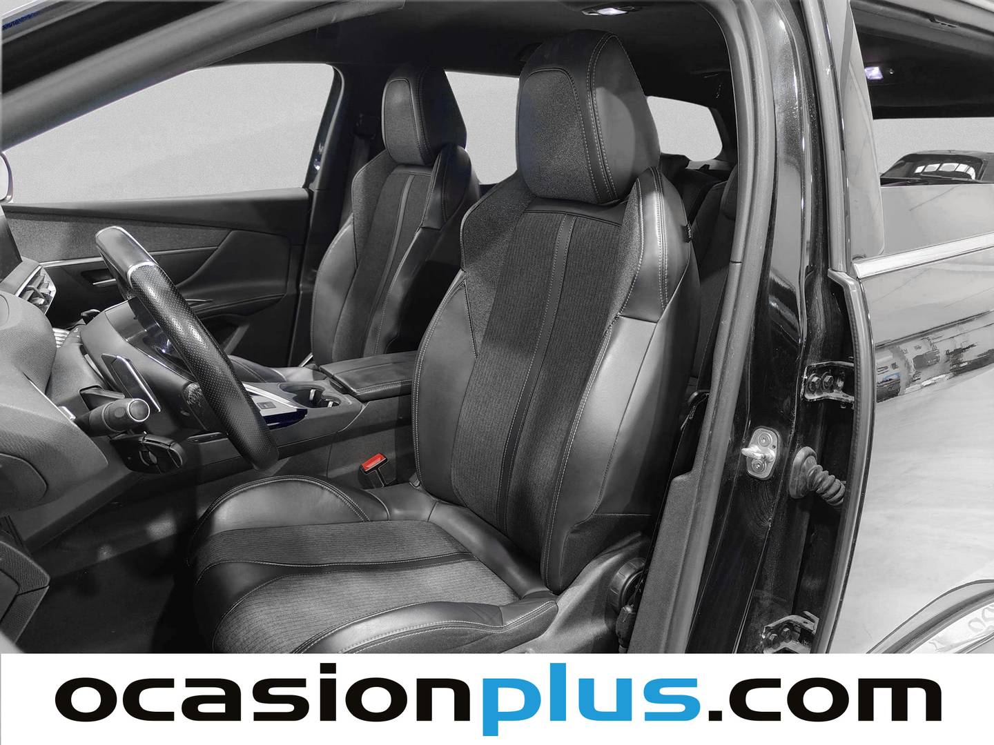 Foto asientos delanteros Peugeot 5008 Peugeot 5008 1.6 BlueHDi GT-Line EAT6 S&S (120 CV) 7 Plazas