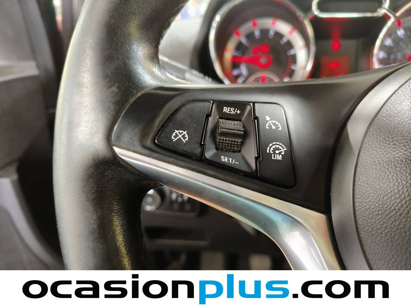 Extras del Opel Adam Opel Adam 1.4 XEL Glam (87 CV)