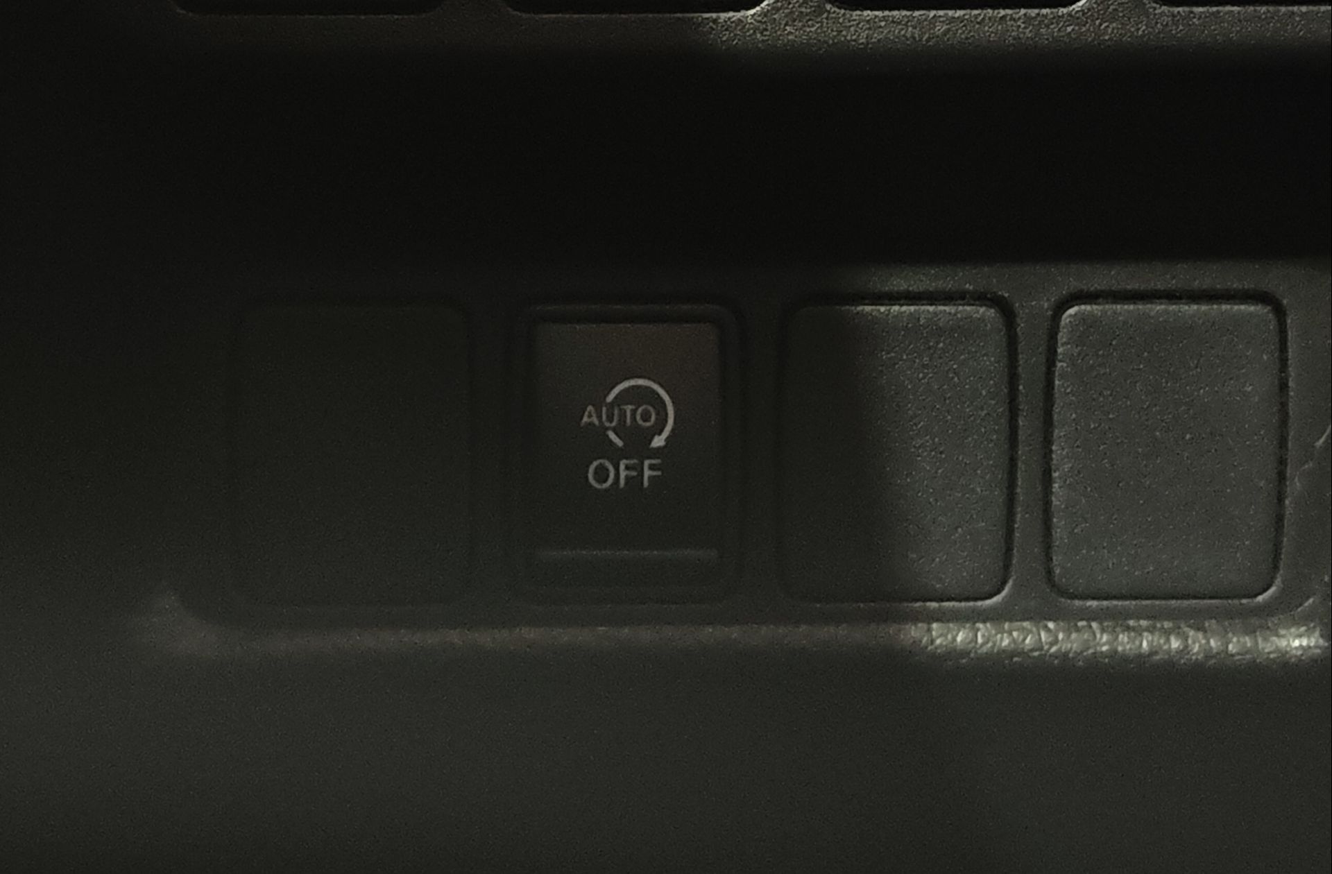 Nissan Qashqai DIG-T 140 N-Connecta - foto 9