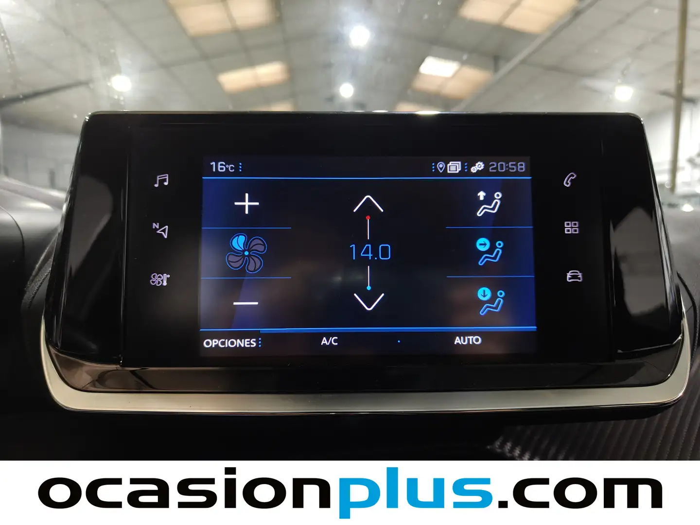 Foto Peugeot 2008 Peugeot 2008 PureTech 100 S&S Allure (100 CV)