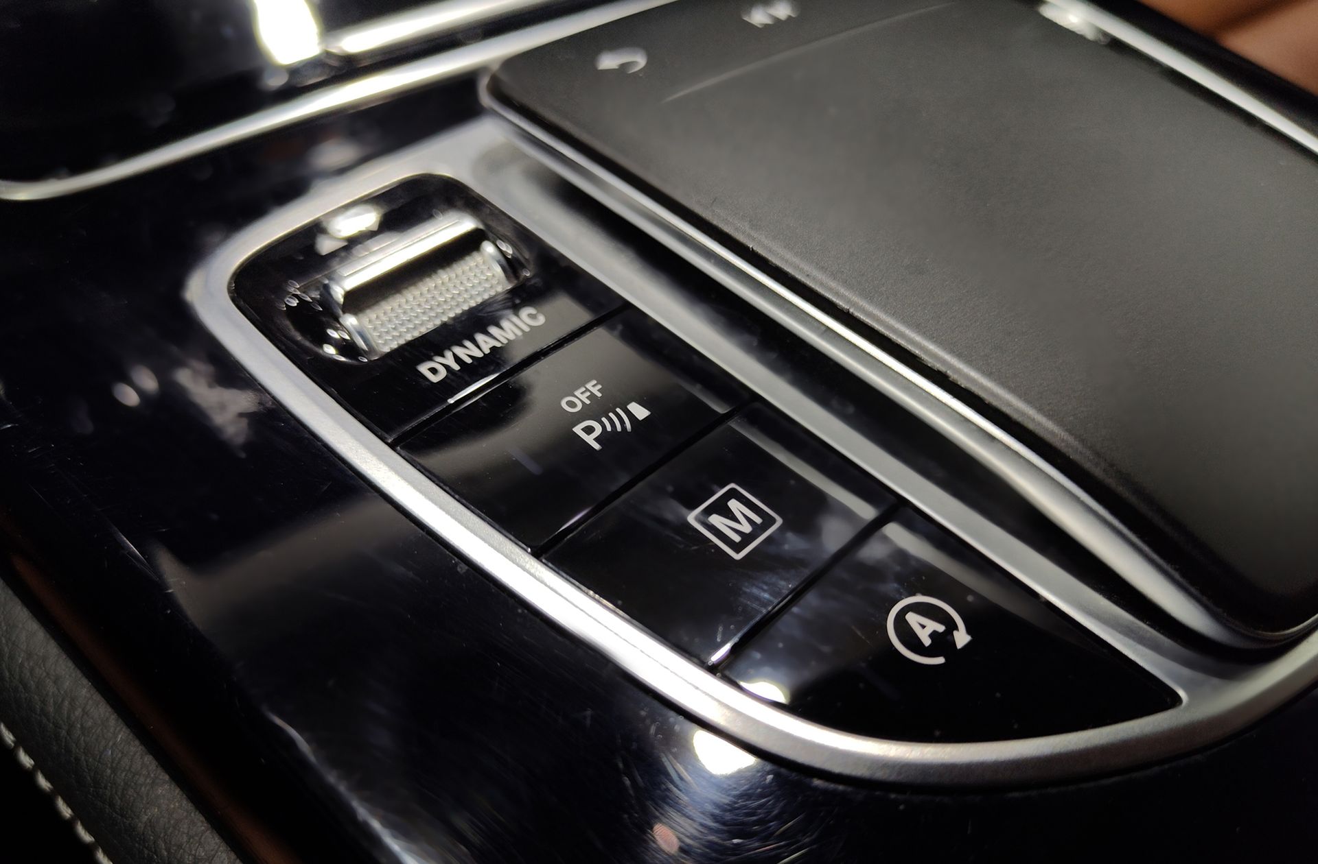 Mercedes-Benz GLC 300 4Matic Pack AMG - foto 13