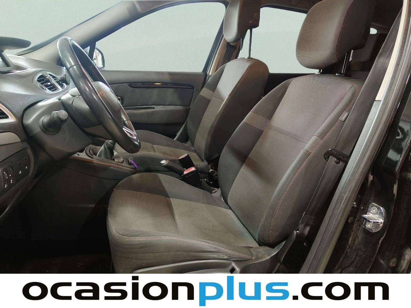Foto asientos delanteros Renault Scénic Renault Scenic TCe 115 Energy Authentique (115 CV)