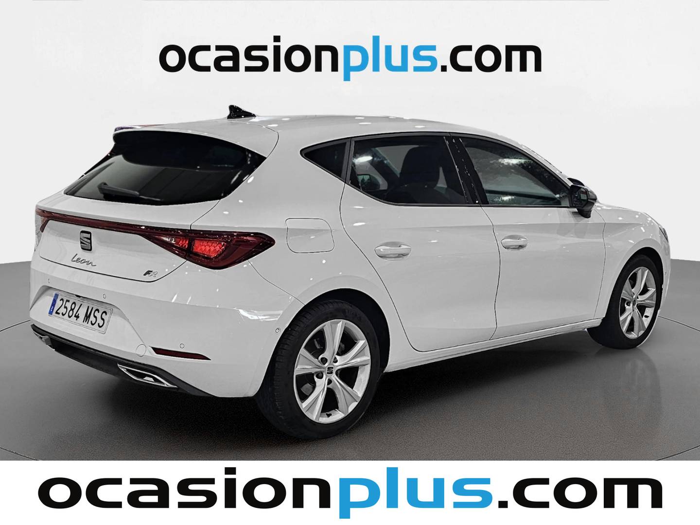 Foto trasera Seat León Seat León 1.5 eTSI S&S FR Special Edition Vision DSG (150 CV) derecha